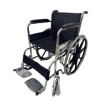 Кресло колесное с ручным приводом FS809B